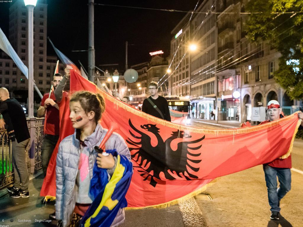 វិទ្យុបាល់ឡាយ: ការពិភាក្សាអំពីពត៌មានកីឡាបាល់ទាត់